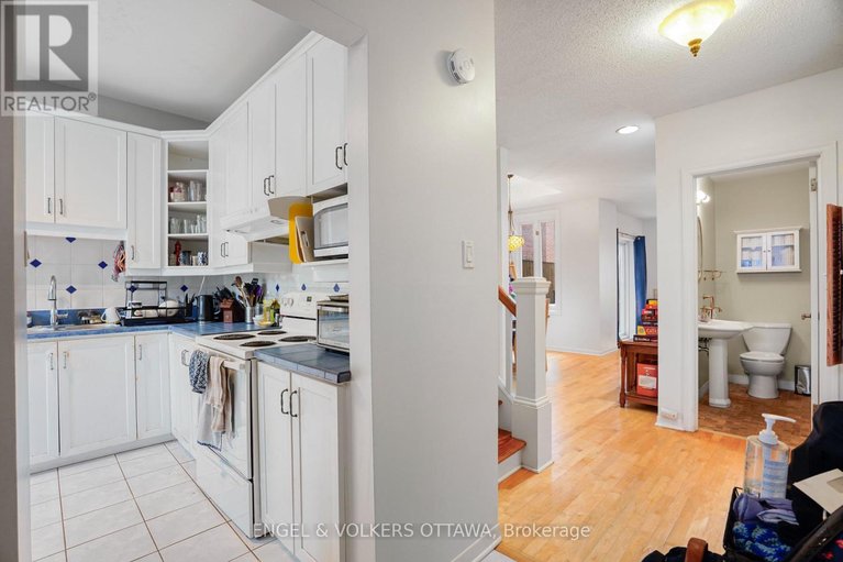 29686095/293-somerset-street-e/sandy-hill/ottawa/ontario/K1N6V9_4