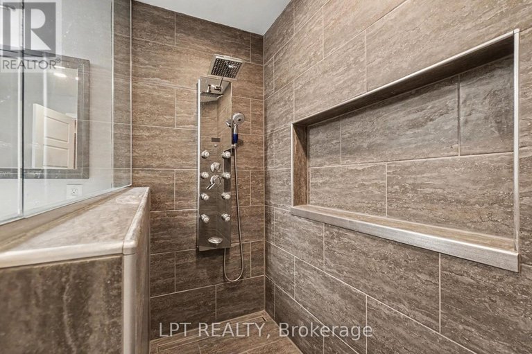 29430421/269-gracewood-crescent/blossom-parkkemp-parkfindlay-creek/ottawa/ontario/K1T0J1_45