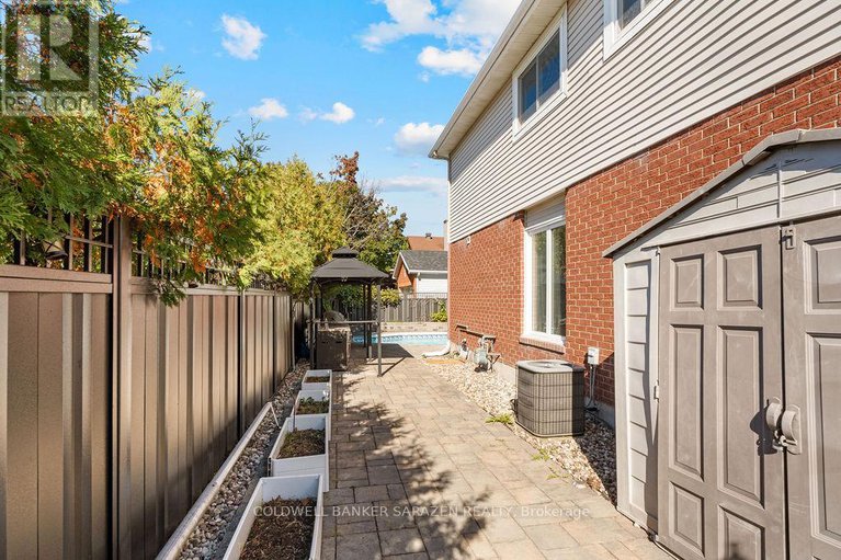 28945918/121-topley-crescent/hunt-club-park/ottawa/ontario/K1G4N2_48
