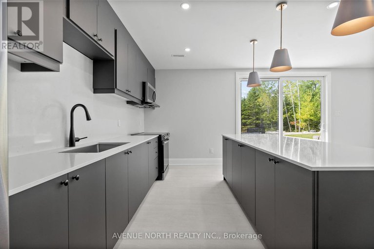 28878551/135-cherry-hill-drive/huntley-ward-south-east/ottawa/ontario/K0A1L0_34