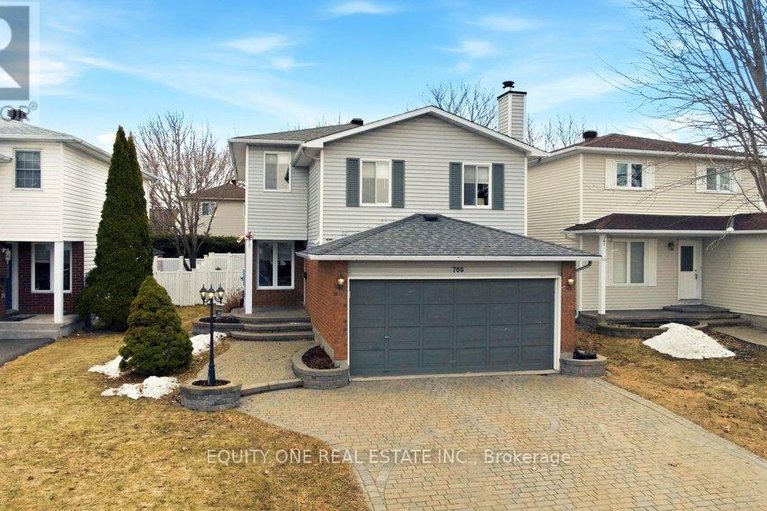 29571543/706-levac-drive/fallingbrookpineridge/ottawa/ontario/K4A2R1_1
