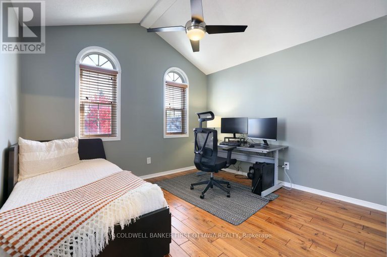 28995178/104-streamside-crescent/morgans-grantsouth-march/ottawa/ontario/K2W0A9_21