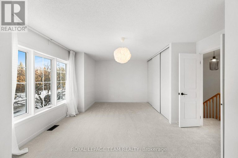 29240606/32-bishops-mills-way/beaverbrook/ottawa/ontario/K2K3C1_28