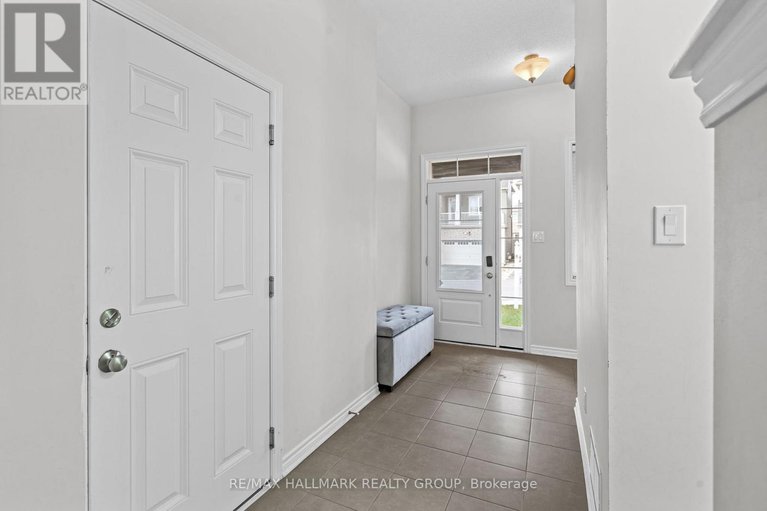28653089/716-summergaze-street/emerald-meadowstrailwest/ottawa/ontario/K2M0L4_5