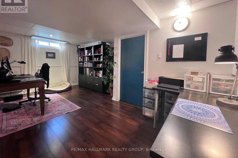 28748697/4-cadence-gate/bridlewood/ottawa/ontario/K2M1G9_20