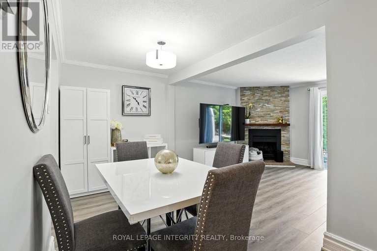 28545916/1760-lafrance-drive/queenswood-heights-south/ottawa/ontario/K1E2H2_11
