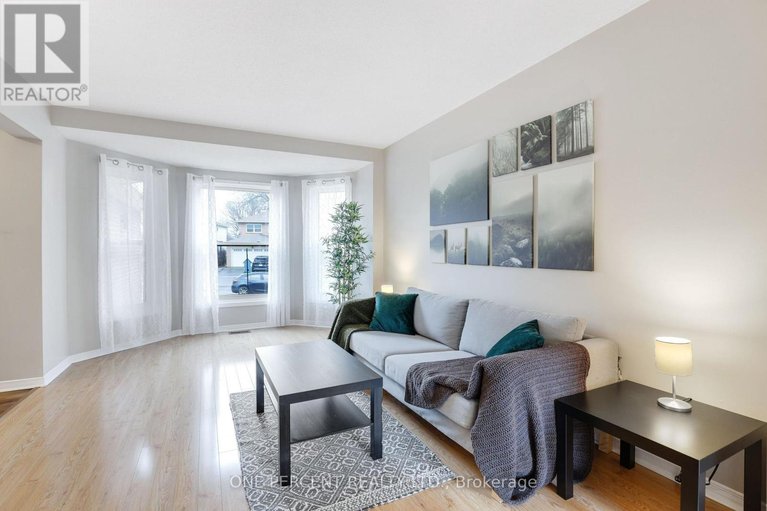 29612741/1570-champneuf-drive/chateauneuf/ottawa/ontario/K1C6B5_11