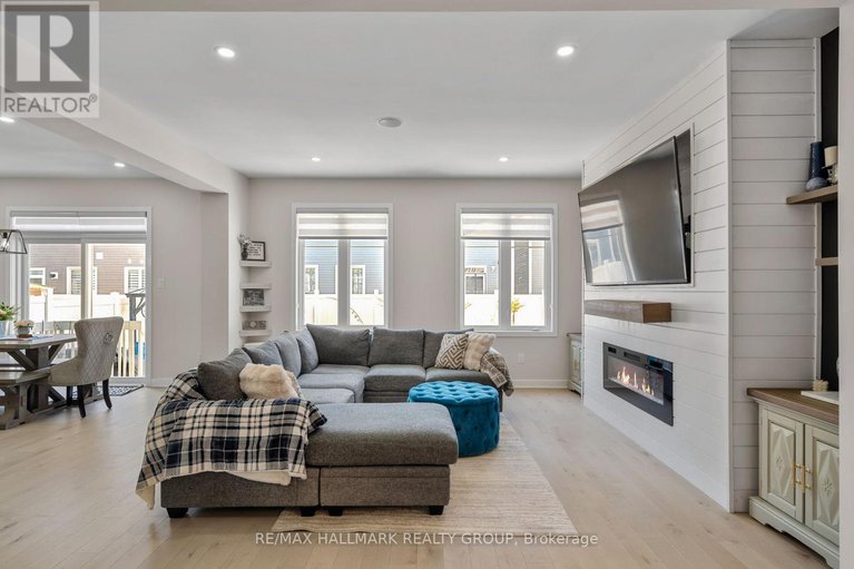 29014886/1015-keeper-heights/goulbourn-twp-from-franktown-rdsouth-to-rideau/ottawa/ontario/K0A2Z0_9