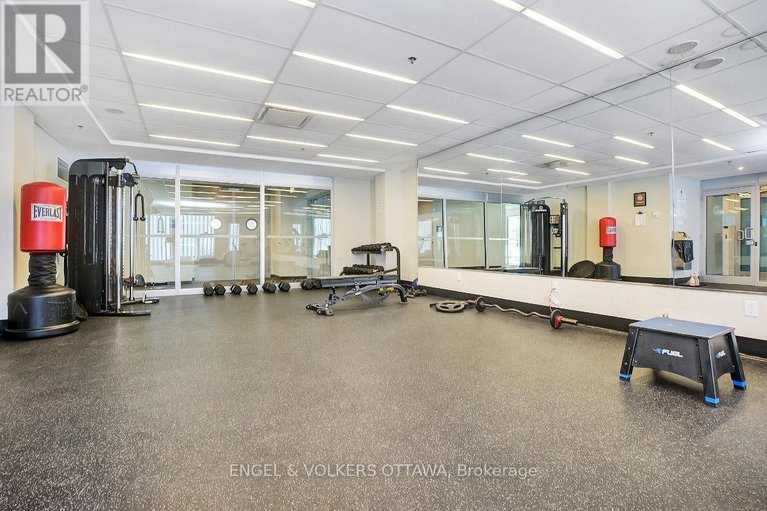 29456144/2401-179-metcalfe-street/ottawa-centre/ottawa/ontario/K2P1P7_44