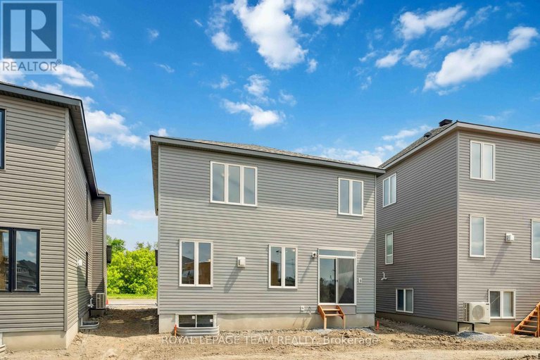 27736125/5045-abbott-street-e/ottawa/ontario/K2V0V2_50