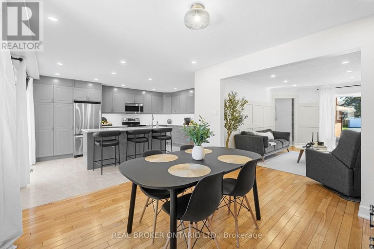 29653465/2058-wildflower-drive/queenswood-heights-south/ottawa/ontario/K1E3R3_11