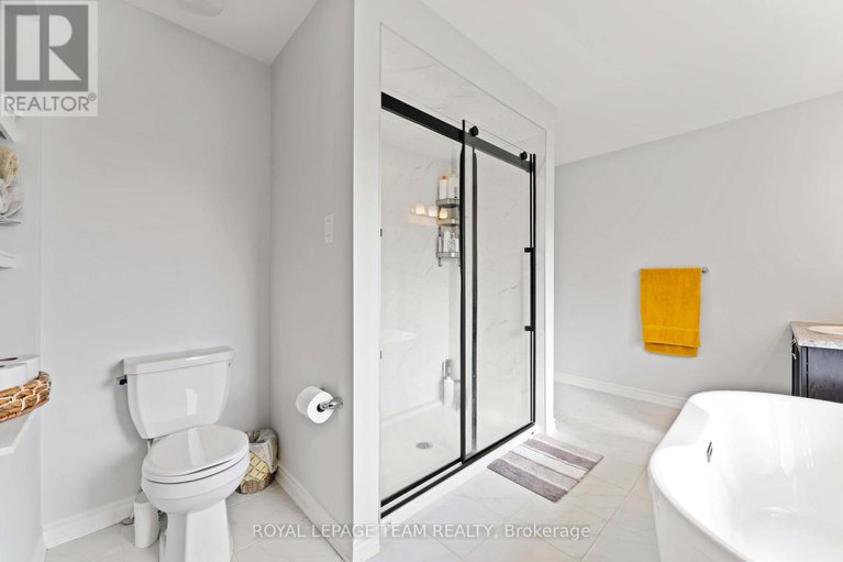 28534405/612-rye-grass-way/half-moon-bay/ottawa/ontario/K2J6Z9_29