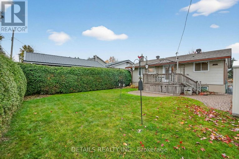 29077248/1031-connaught-avenue/queensway-terrace-north/ottawa/ontario/K2B5N2_40