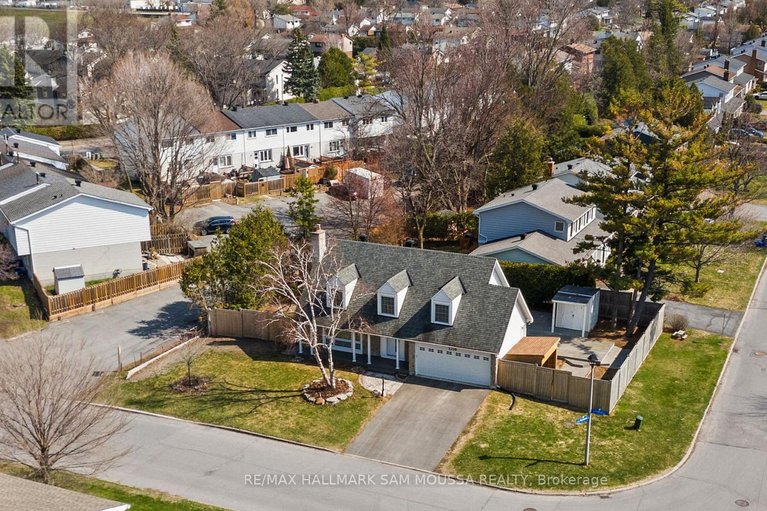 29677666/2750-consul-avenue/bruce-farmgraham-parkqualicumbellands/ottawa/ontario/K2H7H7_4