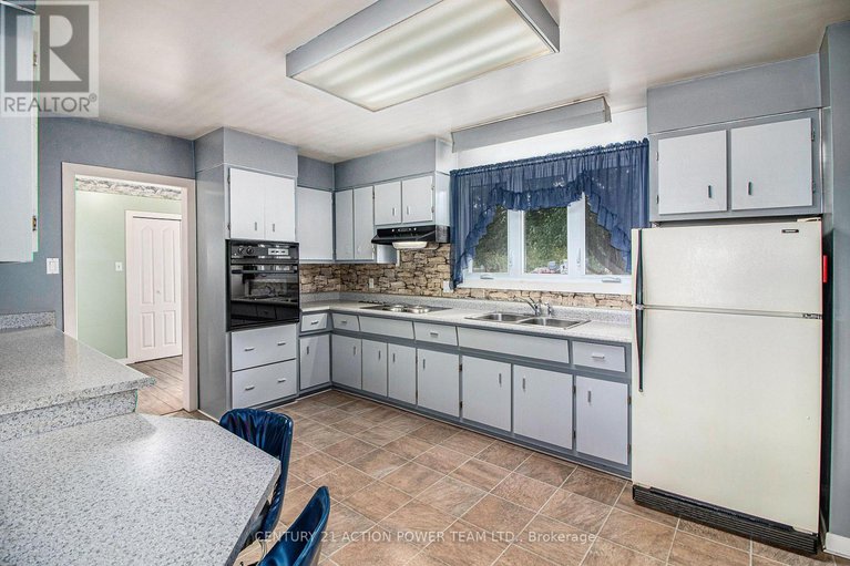 28840439/2-champagne-street/north-stormont-finch-twp/north-stormont/ontario/K0A1R0_13