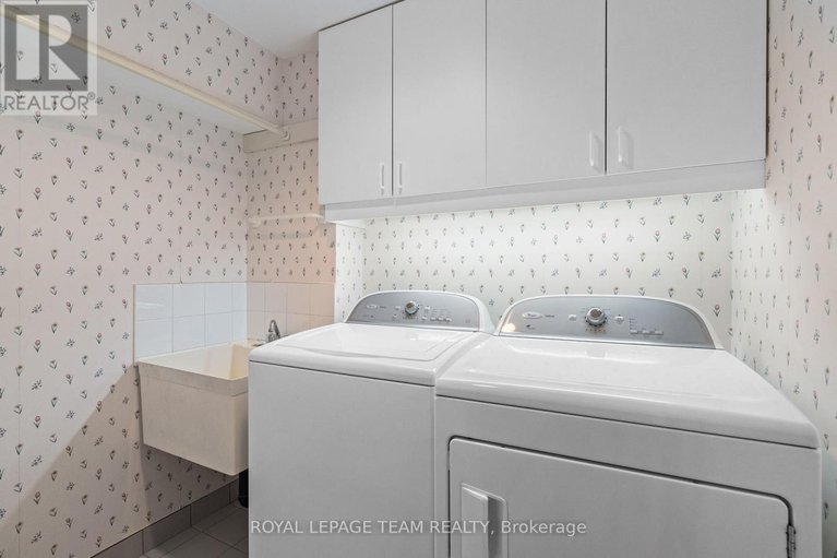 28653090/603-edison-avenue/mckellarhighland/ottawa/ontario/K2A1V6_39