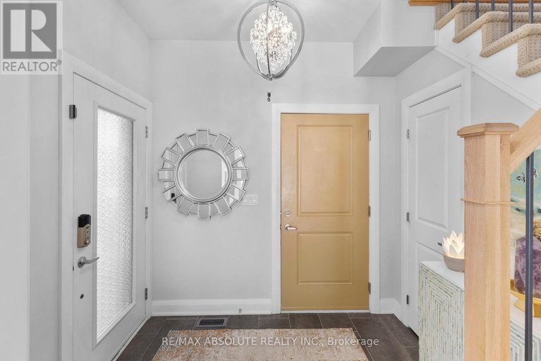 28939991/90-porter-street/stittsville-south/ottawa/ontario/K2S2L8_5