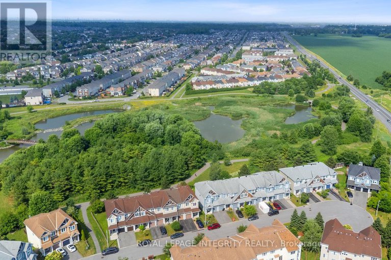 28700668/258-catamount-court/emerald-meadowstrailwest/ottawa/ontario/K2M0A9_28
