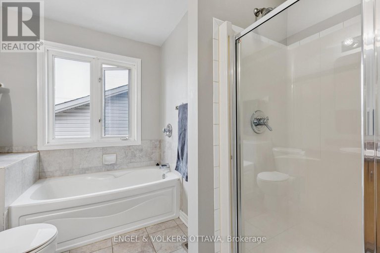 29136512/507-salzburg-drive/notting-hillsummerside/ottawa/ontario/K4A0C6_25