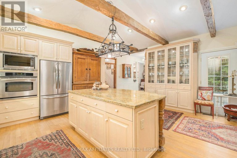 28528623/2435-county-road-20-road/north-grenville-twp-kemptville-south/north-grenville/ontario/K0G1T0_18