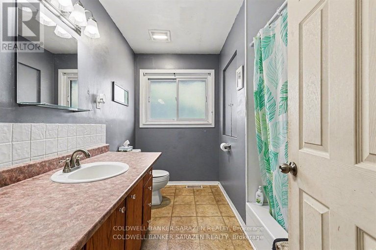 29610481/2091-lenester-avenue/mckellar-heightsglabar-park/ottawa/ontario/K2A1K9_8