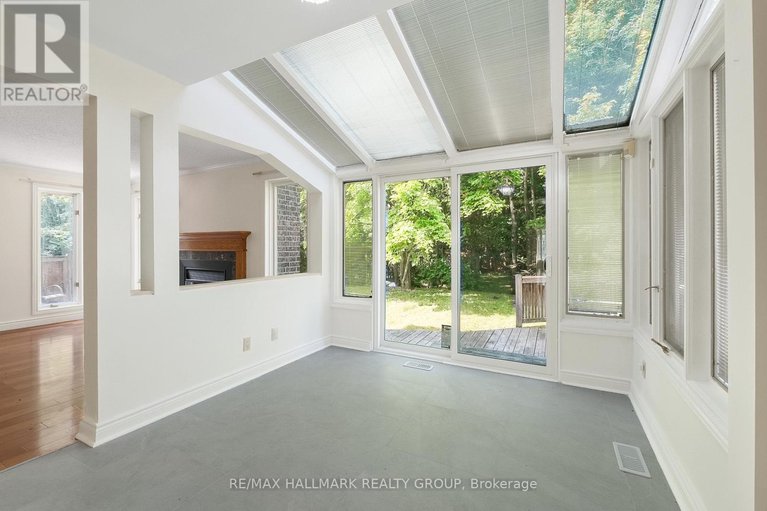 28637615/6203-beausejour-drive/chapel-hill/ottawa/ontario/K1C8E4_14