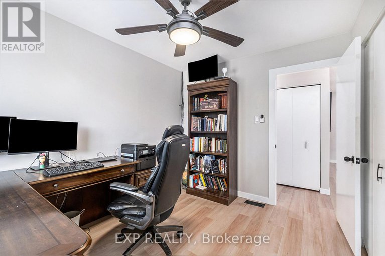 29272732/3-st-remy-drive/pheasant-run/ottawa/ontario/K2J1A4_12