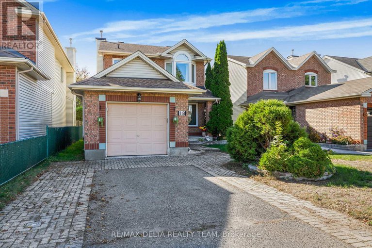 29095359/18-longshire-circle/longfields/ottawa/ontario/K2J4K7_1