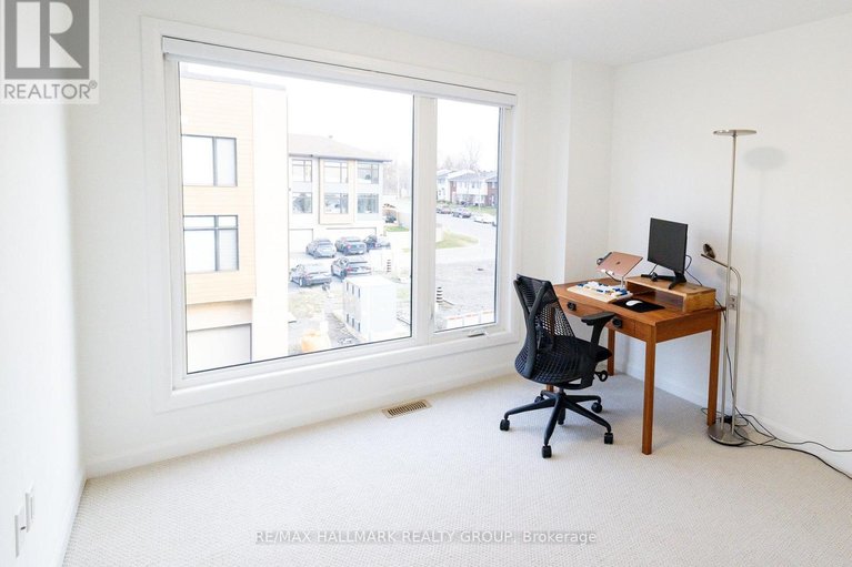 29664697/55-cherry-blossom-private-private-w/redwood-park/ottawa/ontario/K2H0C4_14