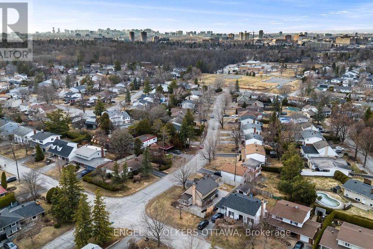 29612922/2173-beaumont-road/playfair-park/ottawa/ontario/K1H5V2_36