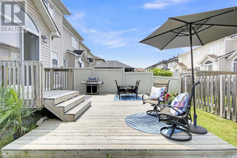 28636088/895-ashenvale-way/avalon-east/ottawa/ontario/K4A0R8_49