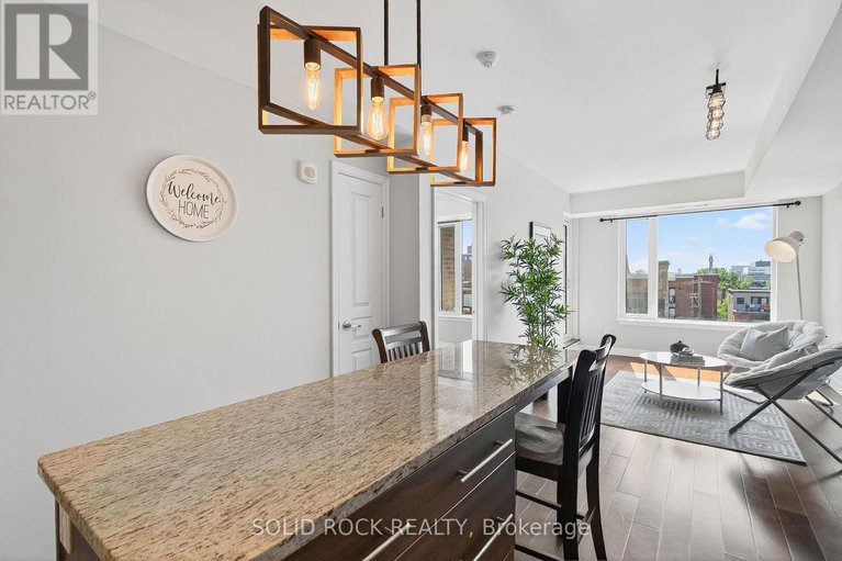 28731325/703-238-besserer-street/sandy-hill/ottawa/ontario/K1N6B1_13