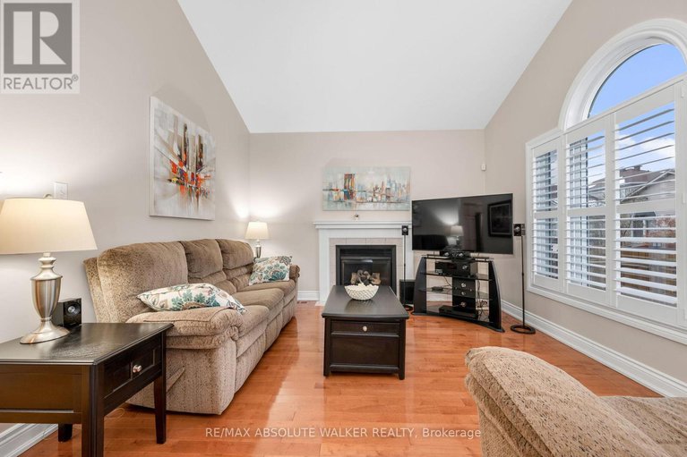 29163669/1662-frenette-street/fallingbrookgardenway-south/ottawa/ontario/K4A4L4_2