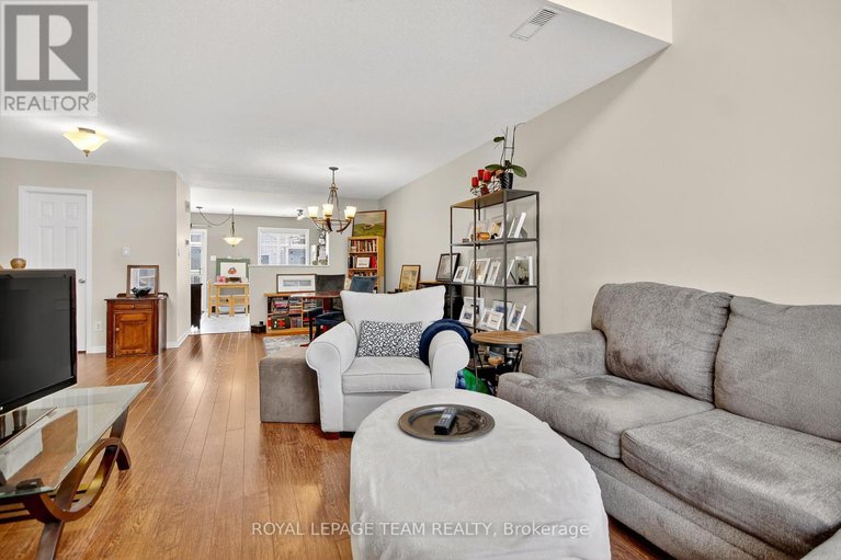 29094063/145-wharhol-private/westcliffe-estates/ottawa/ontario/K2H1G5_9