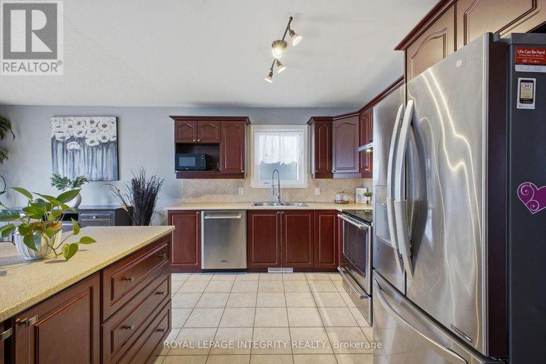 29623866/2195-patricia-street/town-of-rockland/clarence-rockland/ontario/K4K1V8_15