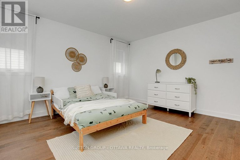 28317533/908-duxbury-lane/riverside-southgloucester-glen/ottawa/ontario/K4M0M3_27