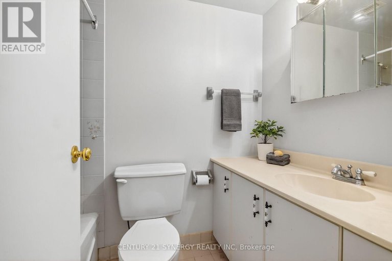 29132803/1704-1285-cahill-drive/south-keys/ottawa/ontario/K1V9A7_7