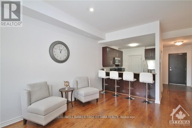29622135/205-500-claridge-drive/longfields/ottawa/ontario/K2J3G5_15