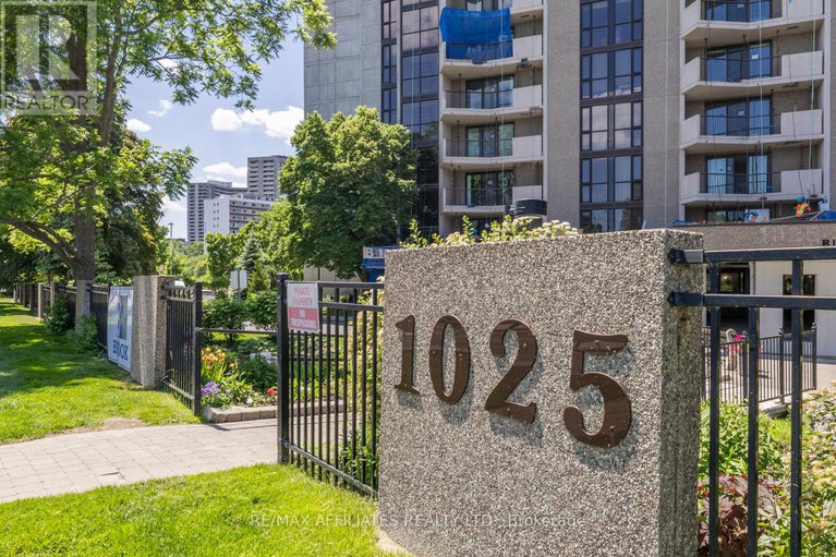28566887/1025-richmond-rd-2305-road/woodroffe/ottawa/ontario/K2B8G8_27