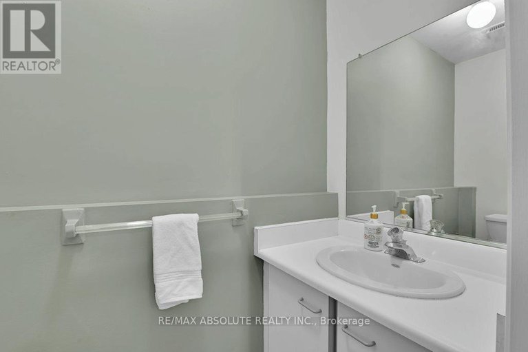 29665092/535-gascon-street/village-of-russell/russell/ontario/K4R1C6_23