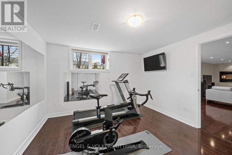 29623867/566-erinwoods-circle/stonebridge/ottawa/ontario/K2J5M8_33