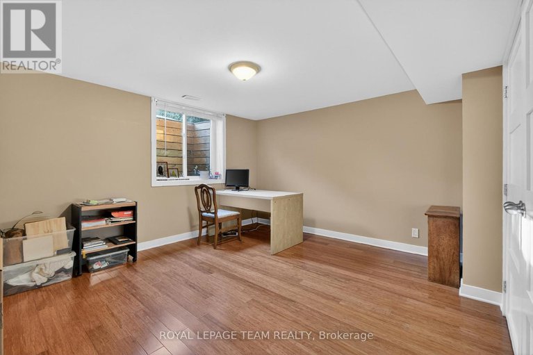 29400979/28-tiffany-crescent/beaverbrook/ottawa/ontario/K2K1W2_38