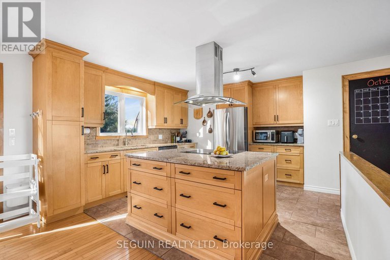 29041132/3358-pattee-road-e/east-hawkesbury-twp/east-hawkesbury/ontario/K6A2R2_17