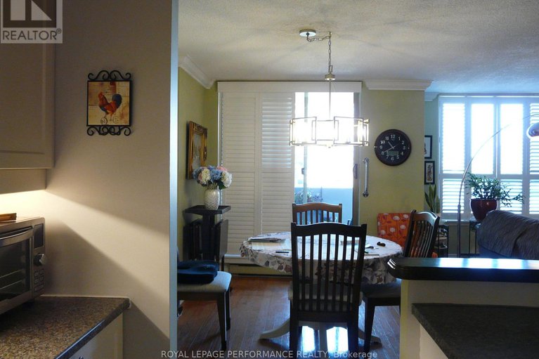 28726719/404-200-lafontaine-avenue/vanier/ottawa/ontario/K1L8K8_7
