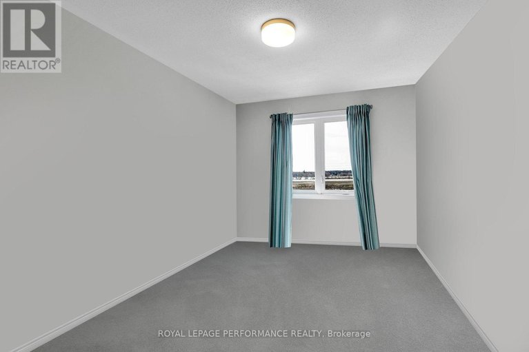 29474449/110-main-halyard-lane/half-moon-bay/ottawa/ontario/K2J7B6_19