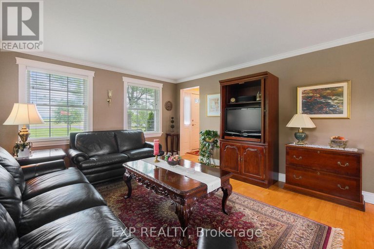 28754156/183-hamilton-road/russell-twp/russell/ontario/K4R0J1_3