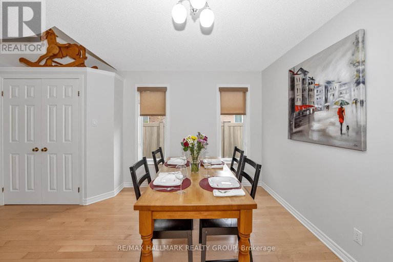 28326552/61-kimberwick-crescent/quinterra/ottawa/ontario/K1V0W6_19