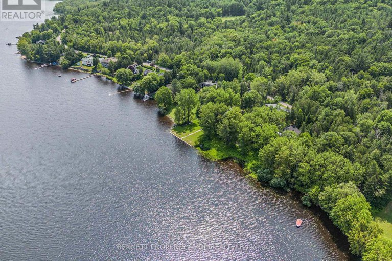 28570016/252-old-quarry-road/woodlawnmaclarens-landingkilmaurs/ottawa/ontario/K0A3M0_32