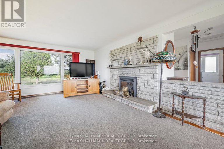 29092515/6050-old-richmond-road/south-of-fallowfield-road/ottawa/ontario/K0A2Z0_10