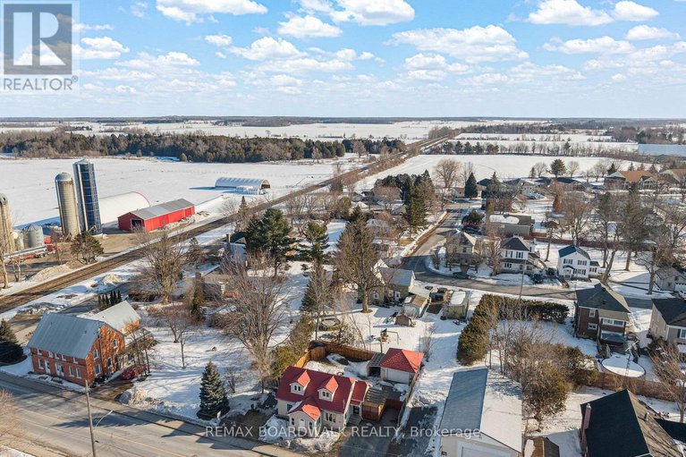 29447130/36-main-street/finch/north-stormont/ontario/K0C1K0_83